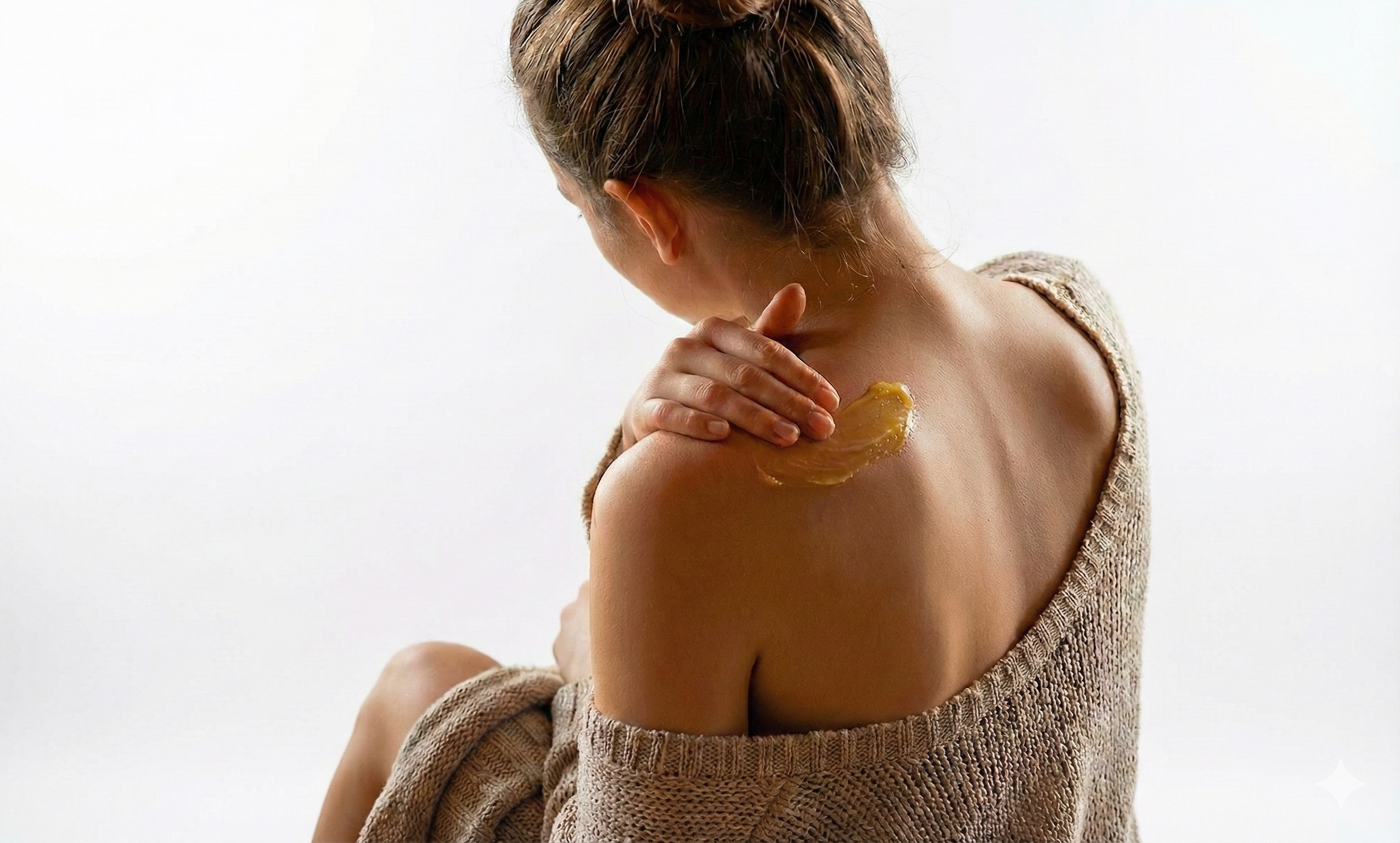 Naturalna maść z żywicy sosnowej - Vellaya™