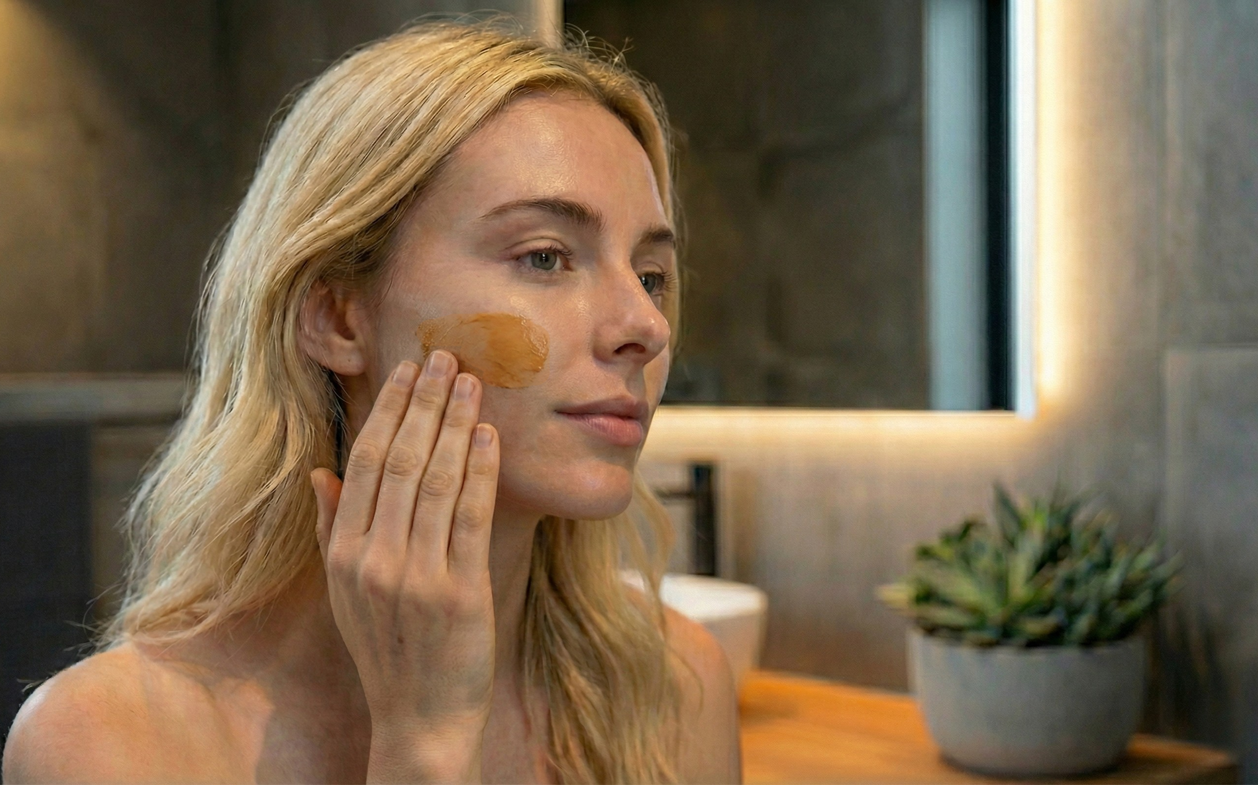 Naturalna maść z żywicy sosnowej - Vellaya™